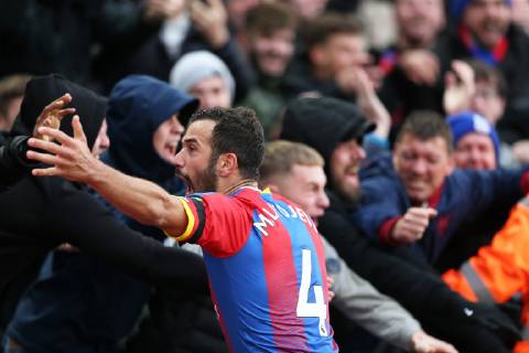 28th October 2018, Selhurst Park, London, England; EPL Premier League football, Crystal Palace versus Arsenal; Luka Milivojevic of Crystal Palace celebrates after scoring from a penalty in the 83rd minute to make it 2-2 ActionPlus12074472 JohnxPatrickxFletcher