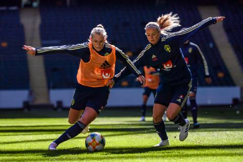 190402 Stina Blackstenius and Amanda Ilestedt of the Swedish women national football team during a training session on April 2, 2019 in Stockholm. Copyright: SIMONxHASTEGARD BB190402BB136