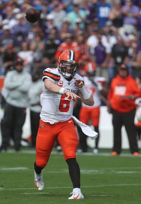 NFL, American Football Herren, USA 2019: Browns vs Ravens SEP 29, Cleveland Browns QB Baker Mayfield (6) in action during a game against the Baltimore Ravens at M&T Bank Stadium in Baltimore, Maryland on September 29, 2019. Photo Mike Buscher Cal Media Sipa USA(Credit Image: © Mike Buscher Cal Sport Media Sipa USA CSM Sipa USA) NO ARCHIVING, EDITORIAL USE ONLY, NO USE IN BOOKS WITHOUT CONSENT Baltimore MD United States Copyright: xCalxSportxMediax 20190930001423197590