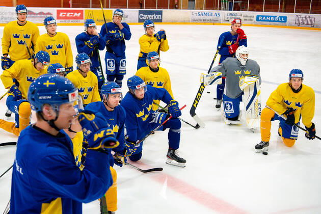 191216 Players of Sweden during a training session on December 16, 2019 in Uppsala. Copyright: SIMONxHASTEGARD BB191216SH022