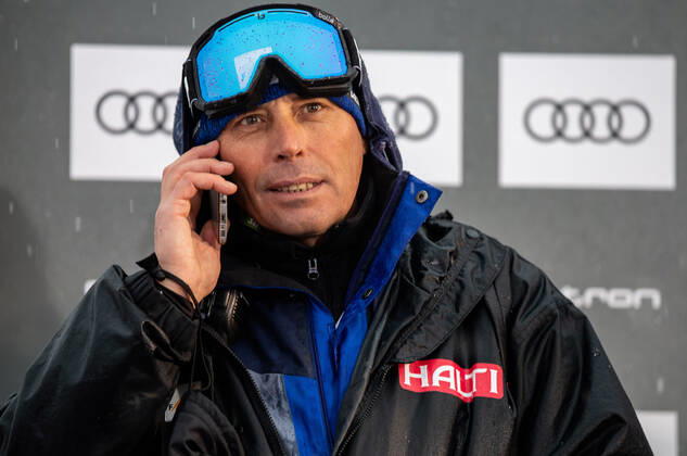 ALPINE SKIING - FIS WC Val Gardena VAL GARDENA,ITALY,21.DEC.19 - ALPINE SKIING - FIS World Cup, downhill, men. Image shows race director Markus Waldner (FIS). GEPAxpictures xHaraldxSteiner