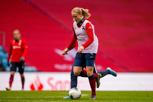 201021 Julie Blakstad of the Norwegian women?s national football team during a training session on October 21, 2020 in Oslo. Photo: Vegard Wivestad Grott BILDBYRAN kod VG VG0060 bbeng fotboll football fotball soccer UEFA EURO, EM, Europameisterschaft,Fussball Qualifier, EM, Europameisterschaft em-kvalifisering kvinner em-kvalik em-kval norge norway dam trening träning training Copyright: VEGARDxWIVESTADxGRoTT BB201021VG003
