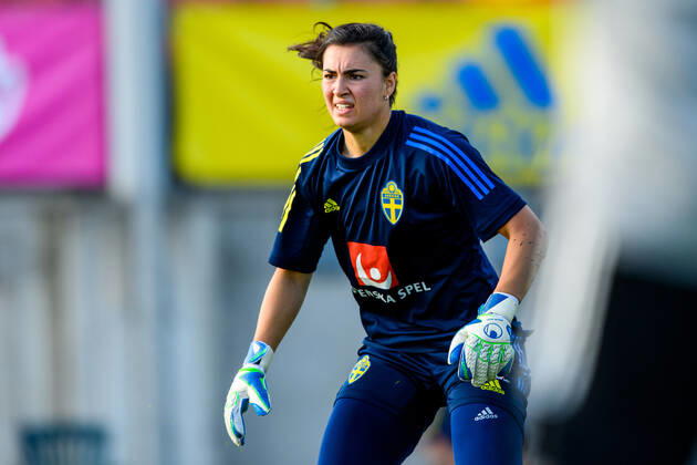 210607 Goalkeeper Zecira Musovic of the Swedish women s national football team during a training session on June 7, 2021 in Kalmar. Photo: Ludvig Thunman BILDBYRAN kod LT LT0176 fotboll football soccer fotball träning presskonferens training practice press conference, PK, Pressekonferenz sverige sweden dam bbeng Copyright: LUDVIGxTHUNMAN BB210607LT067