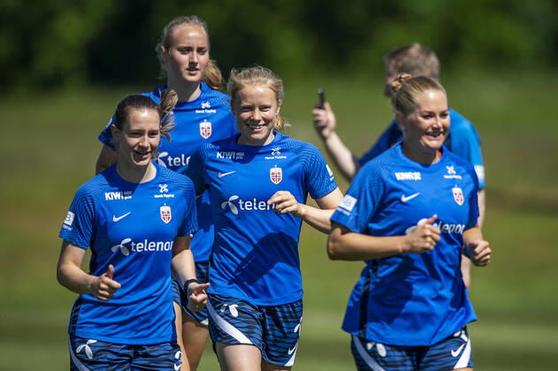 210608 Julie Blakstad of the Norwegian women?s national football team during a training session on June 8, 2021 in Borgholm. Photo: Suvad Mrkonjic BILDBYRAN COP 170 SM0076 fotboll football soccer fotball träning practice training norge norway dam bbeng Copyright: SUVADxMRKONJIC BB210608SM064