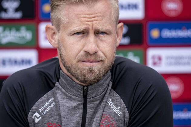Sport Themen der Woche KW24 Sport Bilder des Tages Kasper Schmeichel under mixed zone og traening i Helsingoer, mandag den 14. juni 2021. , Copenhagen Denmark