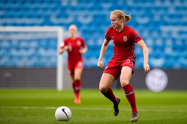 210916 Julie Blakstad of Norway during the FIFA Women s World Cup Qualifier football match between Norway and Armenia on September 16, 2021 in Oslo. Photo: Vegard Wivestad Grott BILDBYRAN kod VG VG0168 bbeng fotball soccer football fotboll FIFA World Cup, WM, Weltmeisterschaft, Fussball qualifiers vm-kvalifisering kvinner vm kvalik landskamp dam norge norway armenia Copyright: VEGARDxWIVESTADxGRoTT BB210916VG046