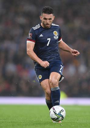 Glasgow, Scotland, 9th October 2021. John McGinn of Scotland during the FIFA World Cup, WM, Weltmeisterschaft, Fussball qualifiers match at Hampden Park, Glasgow. Picture credit should read: Neil Hanna Sportimage EDITORIAL USE ONLY. No use with unauthorised audio, video, data, fixture lists, club league logos or live services. Online in-match use limited to 120 images, no video emulation. No use in betting, games or single club league player publications. SPI-1226-0058