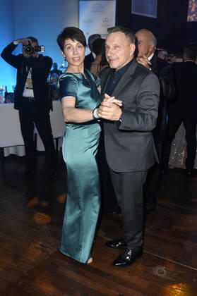 Richy Müller mit Ehefrau Christl Stumhofer beim 39. Deutschen SportpresseBall 2021 in der Alten Oper. Frankfurt, 06.11.2021