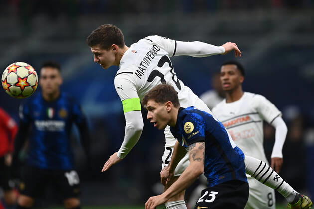 Db Milano 24 11 2021 - Champions League Inter-Shakhtar Donetsk foto Daniele Buffa Image nella foto: Mykola Matvijenko-Nicolo Barella