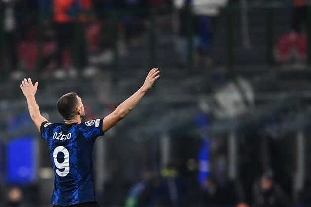 Db Milano 24 11 2021 - Champions League Inter-Shakhtar Donetsk foto Daniele Buffa Image nella foto: Edin Dzeko