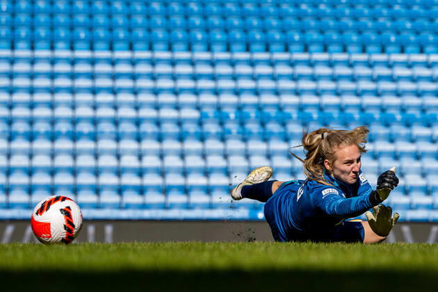 220405 Goalkeeper Sunniva Skoglund of the Norwegian women s national football team during a training session on April 5, 2022 in Oslo. Photo: Vegard Grott BILDBYRAN kod VG VG0259 bbeng fotboll football soccer fotball vm-kval kval fifa women s world cup qualifier qualifier träning practice training trening norge norway dam Copyright: VEGARDxGRoTT BB220405VG042