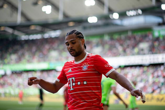 Serge Gnabry (FC Bayern Muenchen 7) aergert sich, VfL Wolfsburg vs. FC Bayern Muenchen, 1. Fussball Bundesliga, 34. Spieltag, Spielzeit 2021 2022, 14.05.2022 DFB DFL regulations prohibit any use of photographs as image sequences and or quasi-video VfL Wolfsburg vs. FC Bayern Muenchen, 1. Fussball Bundesliga, 34. Spieltag, Spielzeit 2021 2022, 14.05.2022 Copyright: xEibner Memmlerx EP_MMR