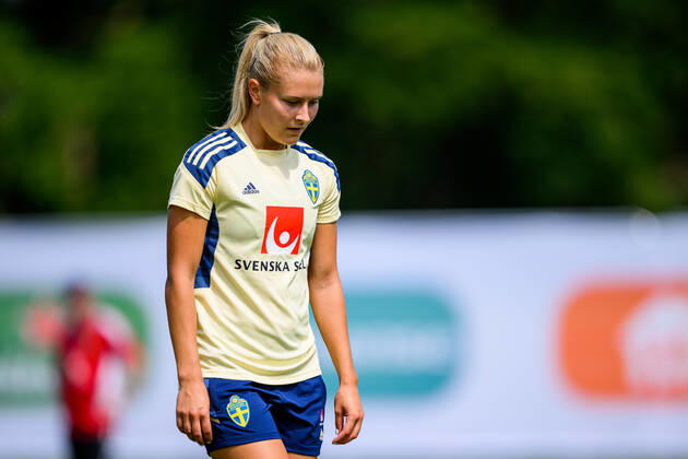 220718 Amanda Nilden of the Swedish women s national football team at a training session during the UEFA Women s Euro 2022 Championship on July 18, 2022 in Chester. Photo: Ludvig Thunman BILDBYRAN kod LT LT0379 fotboll football soccer fotball fotbolls-em europamästerskap em uefa womens euro träning practice training sverige sweden day 13 dam bbeng Copyright: LUDVIGxTHUNMAN BB220718LT059