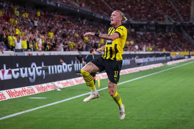 12.08.2022, Fussball, Saison 2022 2023, 1. Bundesliga, SC Freiburg - Borussia Dortmund, Marius Wolf (Borussia Dortmund) bejubelt das Tor zum 1:3, Foto: Dennis Ewert RHR-FOTO xRHR-FOTO DEx