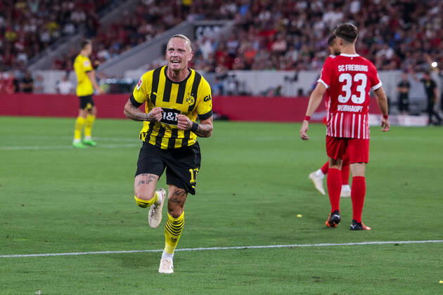 12.08.2022, Fussball, Saison 2022 2023, 1. Bundesliga, SC Freiburg - Borussia Dortmund, Marius Wolf (Borussia Dortmund) bejubelt das Tor zum 1:3, Foto: Dennis Ewert RHR-FOTO xRHR-FOTO DEx