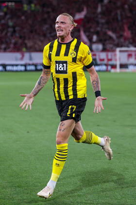 12.08.2022, Fussball, Saison 2022 2023, 1. Bundesliga, SC Freiburg - Borussia Dortmund, Marius Wolf (Borussia Dortmund) bejubelt das Tor zum 1:3, Foto: Dennis Ewert RHR-FOTO xRHR-FOTO DEx