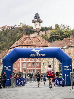 RUNNING - Graz Marathon 2022 GRAZ,AUSTRIA,09.OCT.22 - RUNNING - Graz Marathon. Image shows participants. GEPAxpictures xWolfgangxJannach