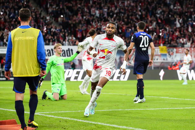 Torjubel - Torschütze Christopher Nkunku (RB Leipzig,18) trifft zum Tor, das Tor wird nicht gegeben - 1. Fussball Bundesliga Saison 2022-2023 Punktspiel RB Leipzig vs. Hertha BSC Berlin in der Red Bull Arena in Leipzig - Aktion,Fussball,Deutschland,Mann,Männer,15.10.2022