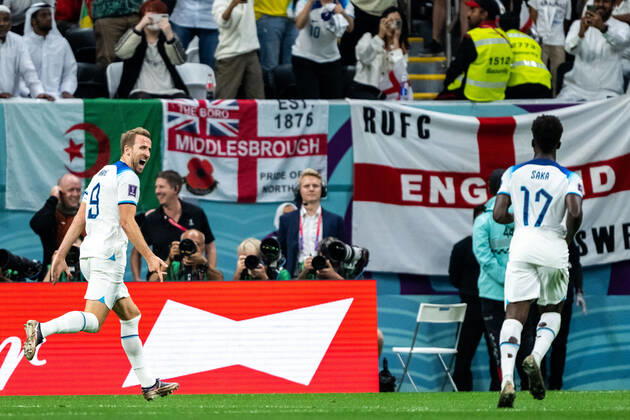 221204 Harry Kane of England celebrates scoring 2-0 during the FIFA World Cup, WM, Weltmeisterschaft, Fussball 2022 round of 16 football match between England and Senegal on December 4, 2022 in Doha. Photo: Joel Marklund BILDBYRAN kod JM JM0403 bbeng fotboll football soccer fotball vm fotbolls-vm fotball-vm fotbolls-vm 2022 fifa world cup 2022 attondelsfinal round of 16 england senegal jubel Copyright: JOELxMARKLUND BB221204JM057