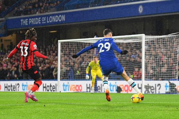 Chelsea v Bournemouth Premier League 27 12 2022. Chelsea midfielder Kai Havertz (29) runs forward during the Premier League match between Chelsea and Bournemouth at Stamford Bridge, London, England on 27 December 2022. London Stamford Bridge Greater London England Editorial use only DataCo restrictions apply See www.football-dataco.com , Copyright: xSimonxTraylenx PSI-16605-0037