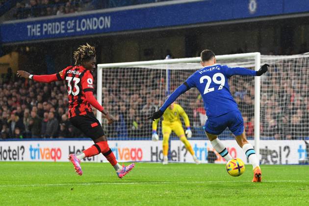 Chelsea v Bournemouth Premier League 27 12 2022. Chelsea midfielder Kai Havertz (29) runs forward the Premier League match between Chelsea and Bournemouth at Stamford Bridge, London, England on 27 December 2022. London Stamford Bridge Greater London England Editorial use only DataCo restrictions apply See www.football-dataco.com , Copyright: xSimonxTraylenx PSI-16605-0038