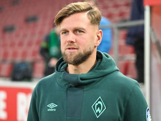 Niklas Fuellkrug (SV Werder Bremen, 11) kommt in das Stadion. 1. FC Koeln vs. SV Werder Bremen, Fussball, Bundesliga, 16. Spieltag, Saison 2022 2023, 21.01.2023 DFB DFL Regulations prohibit any use of Photographs as image sequences and or quasi-video 1. FC Koeln vs. SV Werder Bremen, Fussball, Bundesliga, 16. Spieltag, Saison 2022 2023, 21.01.2023 Koeln Copyright: xEibner-Pressefoto ThomasxHaeslerx EP_EER
