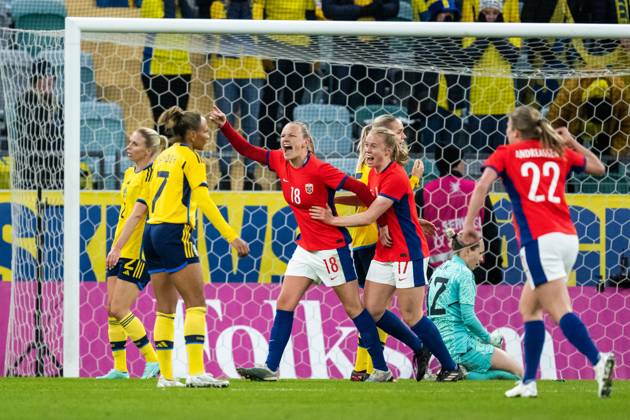 230411 Frida Maanum of Norway celebrates after scoring 3-3 during the International Friendly, Länderspiel, Nationalmannschaft football match between Sweden and Norway on April 11, 2023 in Göteborg. Photo: Carl Sandin BILDBYRAN kod CS JJ0272 fotboll football soccer fotball träningslandskamp international friendly sverige a sweden norge norway dam bbeng jubel Copyright: CARLxSANDIN BB230411CS057