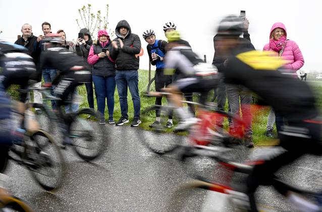 Cycling fans pictured during the men elite Amstel Gold Race one day cycling race, 253,6 km from Maastricht to Valkenburg, The Netherlands, Sunday 16 April 2023. JASPERxJACOBS  x64997568x