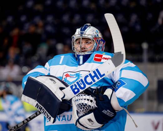 Jonas Stettmer (Torwart, ERC Ingolstadt Panther, 1) beim Warmup. EHC Red Bull Muenchen gegen ERC Ingolstadt, Eishockey, DEL, Playoffs, Finale Spiel 5, Saison 2022 2023, 23.04.2023. EHC Red Bull Muenchen gegen ERC Ingolstadt, Eishockey, DEL, Playoffs, Finale Spiel 5, Saison 2022 2023, 23.04.2023. Muenchen Copyright: xEibner-Pressefoto HeikexFeinerx EP_HFR
