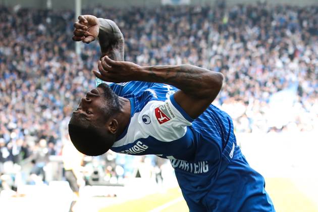 Torjubel - Torschütze Moritz Broni Kwarteng (1. FC Magdeburg,8) trifft zum 1-0 - 2. Fußball Bundesliga Saison 2022-2023 1. FC Magdeburg vs. Hamburger SV in der MDCC Arena in Magdeburg - Aktion,Fußball,Mann,Männer,Deutschland,29.04.2023