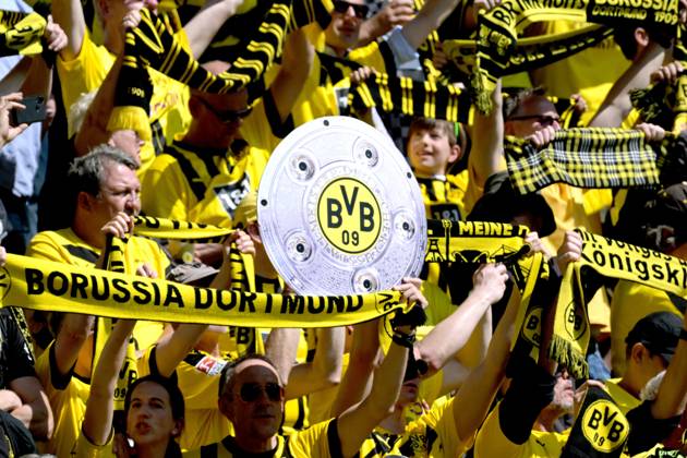 DORTMUND - Borussia Dortmund supporters ahead of the Bundesliga match between Borussia Dortmund and 1 FSV Mainz 05 at the Signal Iduna Park on May 27, 2023 in Dortmund, Germany. AP Dutch Height Bundesliga 2022 2023 xVIxANPxSportx xGerritxvanxKeulenxIVx 470317354 originalFilename: 470317354