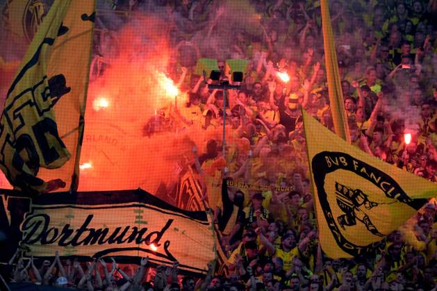 DORTMUND - Borussia Dortmund supporters ahead of the Bundesliga match between Borussia Dortmund and 1 FSV Mainz 05 at the Signal Iduna Park on May 27, 2023 in Dortmund, Germany. AP Dutch Height Bundesliga 2022 2023 xVIxANPxSportx xGerritxvanxKeulenxIVx 470317454 originalFilename: 470317454