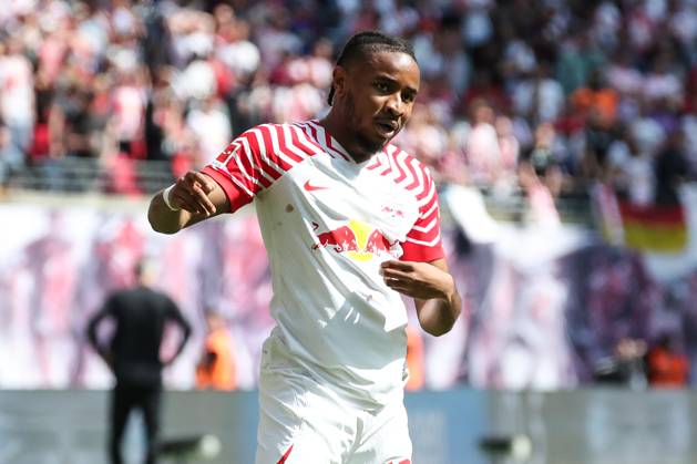 Torjubel - Torschütze Christopher Nkunku (RB Leipzig,18) trifft zum 2-0 - 1. Fussball Bundesliga Saison 2022-2023 Punktspiel RB Leipzig vs. FC Schalke 04 in der Red Bull Arena in Leipzig - Aktion,Fussball,Deutschland,Mann,Männer,27.05.2023