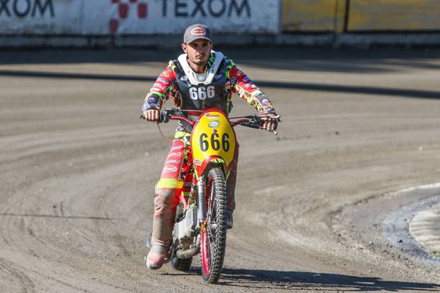 FIM Long Track World Championship, WM, Weltmeisterschaft - Rzeszow 2022 2022.06.16 Rzeszow, Poland, speedway - FIM Long Track World Speedway Championship Round 1. op: Romano Hummel Copyright: xKonradxSwieradx I00_2300