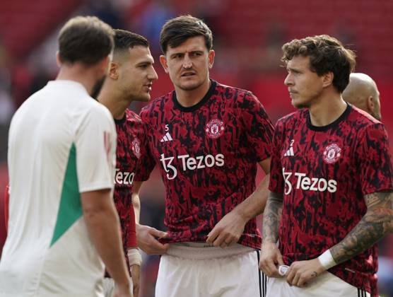 MANCHESTER, ENGLAND, 7th October 2023. Harry Maguire of Manchester United, ManU warms up before the Premier League match at Old Trafford, MANCHESTER. Picture credit should read: Andrew Yates Sportimage EDITORIAL USE ONLY. No use with unauthorised audio, video, data, fixture lists, club league logos or live services. Online in-match use limited to 120 images, no video emulation. No use in betting, games or single club league player publications. SPI-2635-0005
