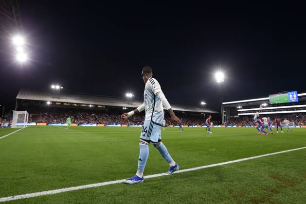 Crystal Palace v Nottingham Forest 07 October 2023, London - Premier League Football - Crystal Palace v Nottingham Forest - Callum Hudson-Odoi of Nottingham Forest walks round the pitch after being substituted - Photo: Jacques Feeney Offside. London UK Copyright: xJacquesxFeeneyx xOffsidexOffside