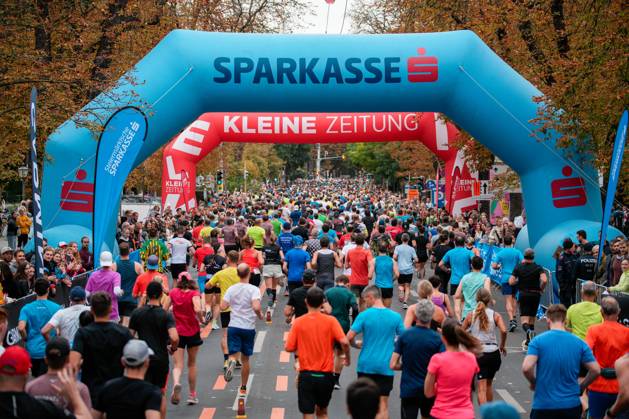 RUNNING - Graz Marathon 2023 GRAZ,AUSTRIA,08.OCT.23 - RUNNING - Graz Marathon. Image shows participants. GEPAxpictures xJohannesxFriedl