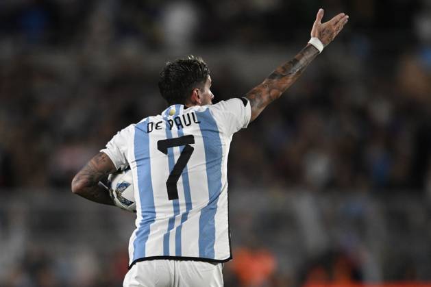 BUENOS AIRES, ARGENTINA - OCTOBER 12: Rodrigo De Paul of Argentina during the FIFA World Cup, WM, Weltmeisterschaft, Fussball 2026 Qualifier match between Argentina and Paraguay at Estadio Mas Monumental Antonio Vespucio Liberti on October 12, 2023 in Buenos Aires, Arg Argentina v Paraguay : FIFA World Cup 2026 Qualifier match Copyright: xDiegoxHalisz SFSIx