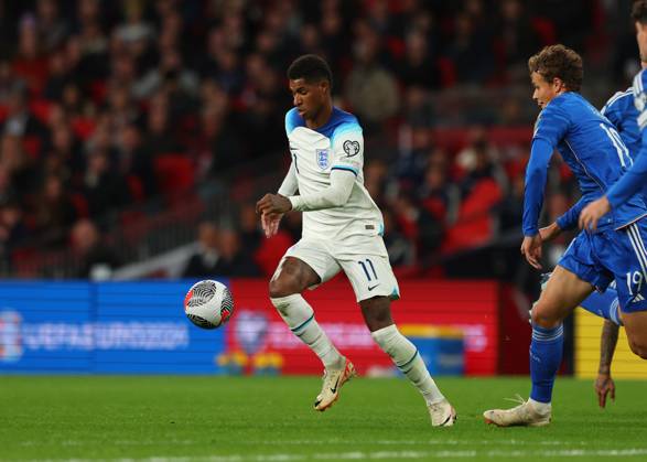 17th October 2023; Wembley Stadium, London, England; UEFA EURO, EM, Europameisterschaft,Fussball 2024 Qualifying Football, England versus Italy; Marcus Rashford of England on the ball ActionPlus12566323 JohnxPatrickxFletcher Content restricted for UK based newspaper