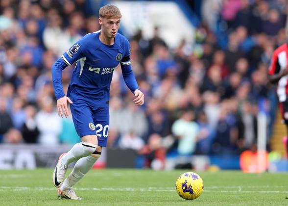 London, England, 28th October 2023. Cole Palmer of Chelsea during the Premier League match at Stamford Bridge, London. Picture credit should read: Paul Terry Sportimage EDITORIAL USE ONLY. No use with unauthorised audio, video, data, fixture lists, club league logos or live services. Online in-match use limited to 120 images, no video emulation. No use in betting, games or single club league player publications. SPI-2685-0100