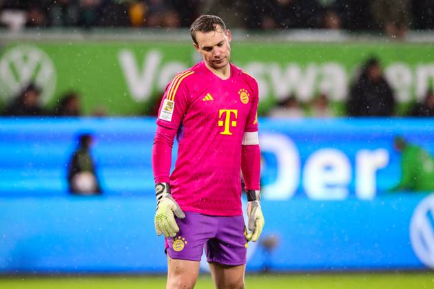 Torwart Manuel Neuer (FC Bayern München,1) nach dem 1-2 Anschlusstreffer - 1. Fussball Bundesliga Saison 2023-2024 Punktspiel VfL Wolfsburg vs. FC Bayern München in der Volkswagen Arena in Wolfsburg - Einzelobild,Aktion,Fussball,Deutschland,Mann,Männer,20.12.2023