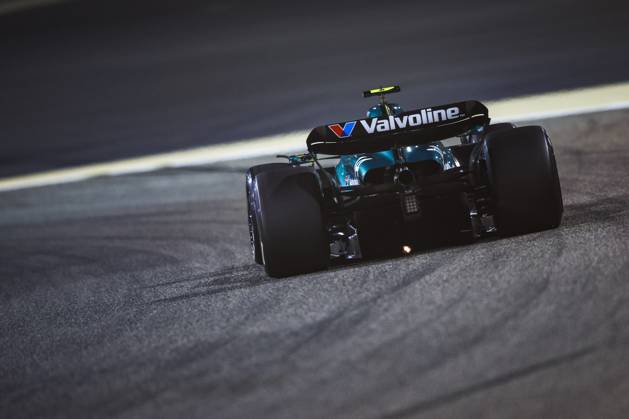 14 ALONSO Fernando (spa), Aston Martin F1 Team AMR24, action during the Formula 1 Aramco pre-season testing 2024 of the 2024 FIA Formula One World Championship, WM, Weltmeisterschaft from February 21 to 23, 2024 on the Bahrain International Circuit, in Sakhir, Bahrain - Photo Eric Alonso DPPI F1 Pre-season Testing in Bahrain at Bahrain International Circuit on February 22, 2024 in Sakhir, Bahrain. (Photo by HOCH ZWEI) Sakhir Sakhir Bahrain Bahrain