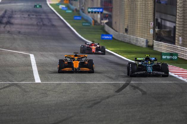 14 ALONSO Fernando (spa), Aston Martin F1 Team AMR24, 81 PIASTRI Oscar (aus), McLaren F1 Team MCL38 and 16 LECLERC Charles (mco), Scuderia Ferrari SF-24, action during the Formula 1 Aramco pre-season testing 2024 of the 2024 FIA Formula One World Championship, WM, Weltmeisterschaft from February 21 to 23, 2024 on the Bahrain International Circuit, in Sakhir, Bahrain - Photo Eric Alonso DPPI F1 Pre-season Testing in Bahrain at Bahrain International Circuit on February 22, 2024 in Sakhir, Bahrain. (Photo by HOCH ZWEI) Sakhir Sakhir Bahrain Bahrain