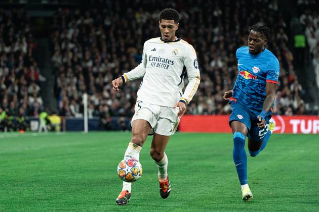 Real Madrid CF v RB Leipzig - Champions League MADRID, SPAIN, MARCH 6: Jude Bellingham of Real Madrid CF and Castello Lukeba of RB Leipzig during the 2st leg Champions League round of 16 match between Real Madrid CF and RB Leipzig at Estadio Santiago Bernabeu on March 06, 2024 in Madrid, Spain. Madrid Santiago Bernabeu Madrid Spain Copyright: xAlexxPerezx RealMadridLeipzig06mar (2)