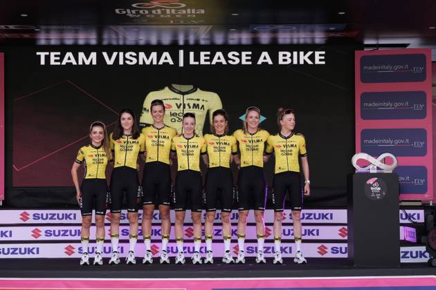 Team Visma Lease a Bike during the team presentation ahead of the Giro d™Italia Women cycling race in Brescia. The race starts on Sunday, July 7, with the first stage Tudor ITT over 15,7km, from Brescia to Brescia , North west Italy - Saturday, July 6, 2024. - cycling . Copyright: xMassimoxPaolone Lapressex