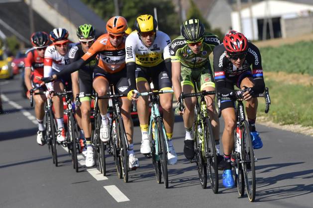 Paris-Tours 2016 cycling race TOURS, FRANCE - OCTOBER 9 : WYNANTS Maarten (BEL) Rider of TEAM LOTTO NL - JUMBO, GERTS Floris (NED) Rider of BMC RACING TEAM, LANG Pirmin (SUI) Rider of IAM CYCLING, BARGUIL Warren (FRA) Rider of TEAM GIANT - ALPECIN, VAN GOETHEM Brian (NED) Rider of ROOMPOT - ORANJE PELOTON and GERARD Arnaud (FRA) Rider of FORTUNEO - VITAL CONCEPT in action during the 110th edition of the Paris-Tours cycling race with start in Dreux and finish in Tours on October 09, 2016 in Tours, France, 9 10 2016 TOURS FRANCE Copyright: xPeterxDexVoechtx 10607844-035