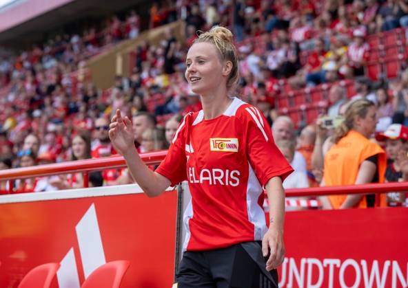 Fußball, Frauen, Testspiel, Saison 2024 2025, 1. FC Union Berlin - SV Werder Bremen, Judith Steinert (1. Frauen 1. FC Union) bei der Teamvorstellung, 03.08. 2024, Copyright: xMatthiasxKochx