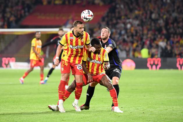 RC Lens v Olympique Lyonnais - Ligue 1 MCDonald s 2024 2025 24 Jonathan GRADIT (rcl) - 15 Hamzat Ojediran (rcl) - 07 Jordan VERETOUT (ol) during the Ligue 1 MCDonald s match between Lens and Lyon at Stade Bollaert-Delelis on September 15, 2024 in Lens, France. Lens France Copyright: xFEPx 776203932