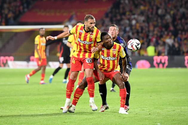 RC Lens v Olympique Lyonnais - Ligue 1 MCDonald s 2024 2025 24 Jonathan GRADIT (rcl) - 15 Hamzat Ojediran (rcl) - 07 Jordan VERETOUT (ol) during the Ligue 1 MCDonald s match between Lens and Lyon at Stade Bollaert-Delelis on September 15, 2024 in Lens, France. Lens France Copyright: xFEPx 776203932