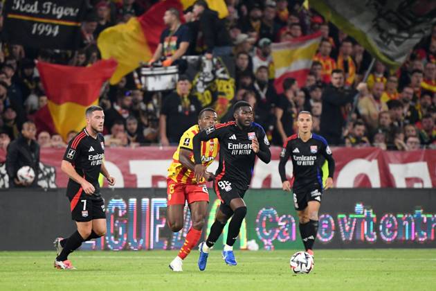 RC Lens v Olympique Lyonnais - Ligue 1 MCDonald s 2024 2025 07 Jordan VERETOUT (ol) - 98 Ainsley MAITLAND NILES (ol) during the Ligue 1 MCDonald s match between Lens and Lyon at Stade Bollaert-Delelis on September 15, 2024 in Lens, France. Lens France Copyright: xFEPx 776203932